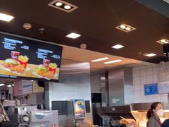 -麦当劳(深圳北站高铁店)