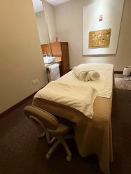 -思妍丽美容中心