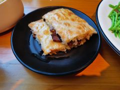 老通城三鲜豆皮-莲餐厅·湖北菜·藕汤是头牌(愚园路店)