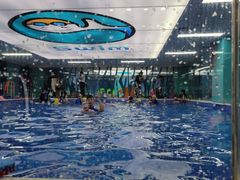 -Swim斯卫姆国际儿童游泳中心(红博中央公园店)