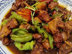 辣椒炒鸡-煎饼卷大葱·非遗传承·潍坊菜(十笏园店)
