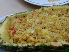 菠萝炒饭-尚味泰餐厅