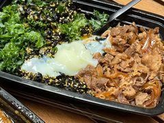 又一餐温泉蛋肥牛饭-CowCow其其·牛杂咖啡公司(六运店)