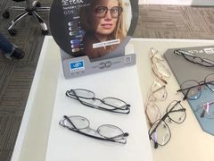 -浮光眼镜·蔡司视觉合作·数字验配中心(陆家嘴店)