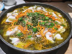 -山城外·非遗酸菜鱼(蜀都万达店)