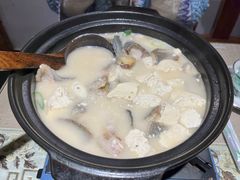雪山鱼炖豆腐-炊烟餐厅