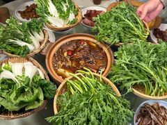 -老鼎万春卤菜(五代传承创始老店)