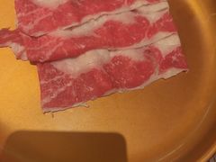 -牛YO寿喜烧·铁板烧和牛火锅自助(市府恒隆店)