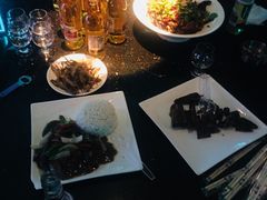 -温莎KTV(珠江路店)