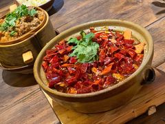 -有红鸡毛店·砂锅菜(抚琴夜市店)