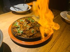 -蜜桃餐厅·伴山(湖滨商业街店)