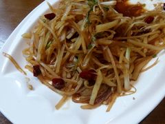 -鑫小城故事·砂锅·排骨藕汤(兴业路店)