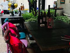 -SISTERS BAR RESTAURANT川意酒馆(嘉善老市H楼店)