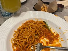 -必胜客(尹山湖歌林公园店)