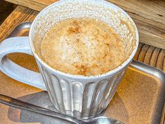 -Common Table · Brunch & Coffee