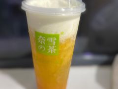 -奈雪的茶(M+世纪都会广场店)