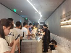 -喜茶(深圳万象城黑金店)