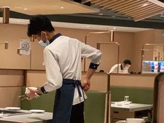 -海底捞火锅(新松江路店)