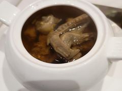 灵芝石斛炖鸽皇-粤小馆(天安云谷店)