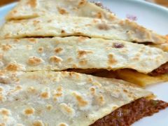 -溢心园香河肉饼总店