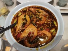 -满江红四季餐厅 · 国家五钻级酒家(新纪元大酒店店)