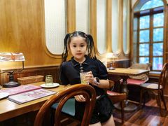 -秘密旅行Bonjour(黑金冠 江南西店)