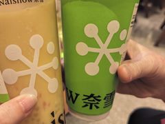 -奈雪的茶(东门太阳百货店)