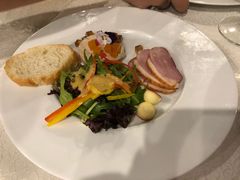 波尔多酒鹅肝批配鸭胸-马克西姆餐厅(崇文门店)