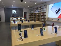 -华为授权体验店(万航渡路)