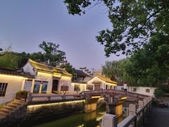 -叁个大叔的面隔壁烧烤(崇和路店)