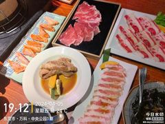 -山之屋炭火烧肉·生啤畅饮(大朗万科中央公园店)