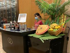 -圣丰索菲特·2 On 988 Café 自助餐厅