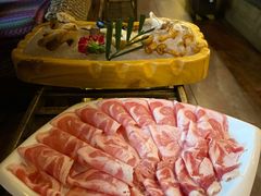 -滇釜火锅·能喝汤的火锅(车公庄店)