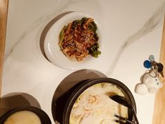 -鸡汤过桥·过桥米线