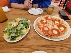 -城市大道红炉披萨烘焙坊