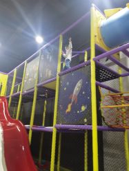 -蹦贝运动中心·蹦床·攀岩·闯关(龙岗店)