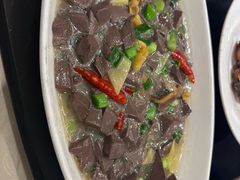 -侬佳蒸菜馆(听潮店)