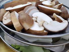 -威邵鸡煲(西华路总店)