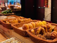-怡聚轩全日制自助餐厅(大中华喜来登酒店)