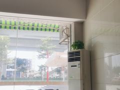 -正宗鸡饭粤香酒家(朱村店)