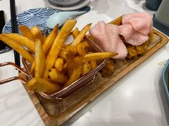 吉列猪扒拼薯条-龙记香港茶餐厅(久光百货店)