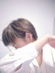 -首艺美发