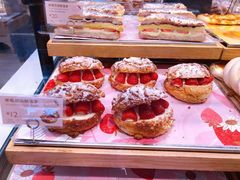 -巴黎贝甜(大宁国际商业广场店)