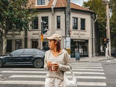 -Fridi Patisserie Cafe