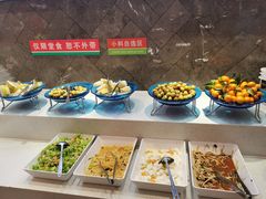 自助取餐区-沸炉重庆老火锅(军事博物馆店)