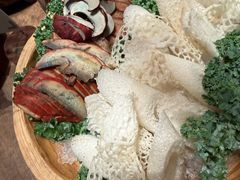 -蘑界·野生菌火锅(深业上城店)