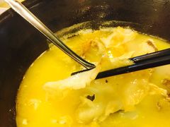 -鲜入围煮花胶鸡海鲜火锅