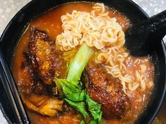 番茄汤底鸡翼出前一丁-华嫂冰室(尖沙咀店)