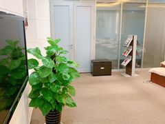 -浙江宝利德奔驰4S店(诸暨店)