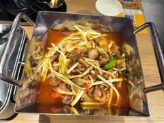 -川堂风·跷脚牛肉·乐山爆炒(宝山日月光店)